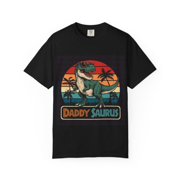 Daddy Saurus Vintage Unisex T-Shirt, Fun Father's Day Gift, Dino Lover Apparel, Casual Everyday Wear, Summer Comfort Top, Gift for Dad